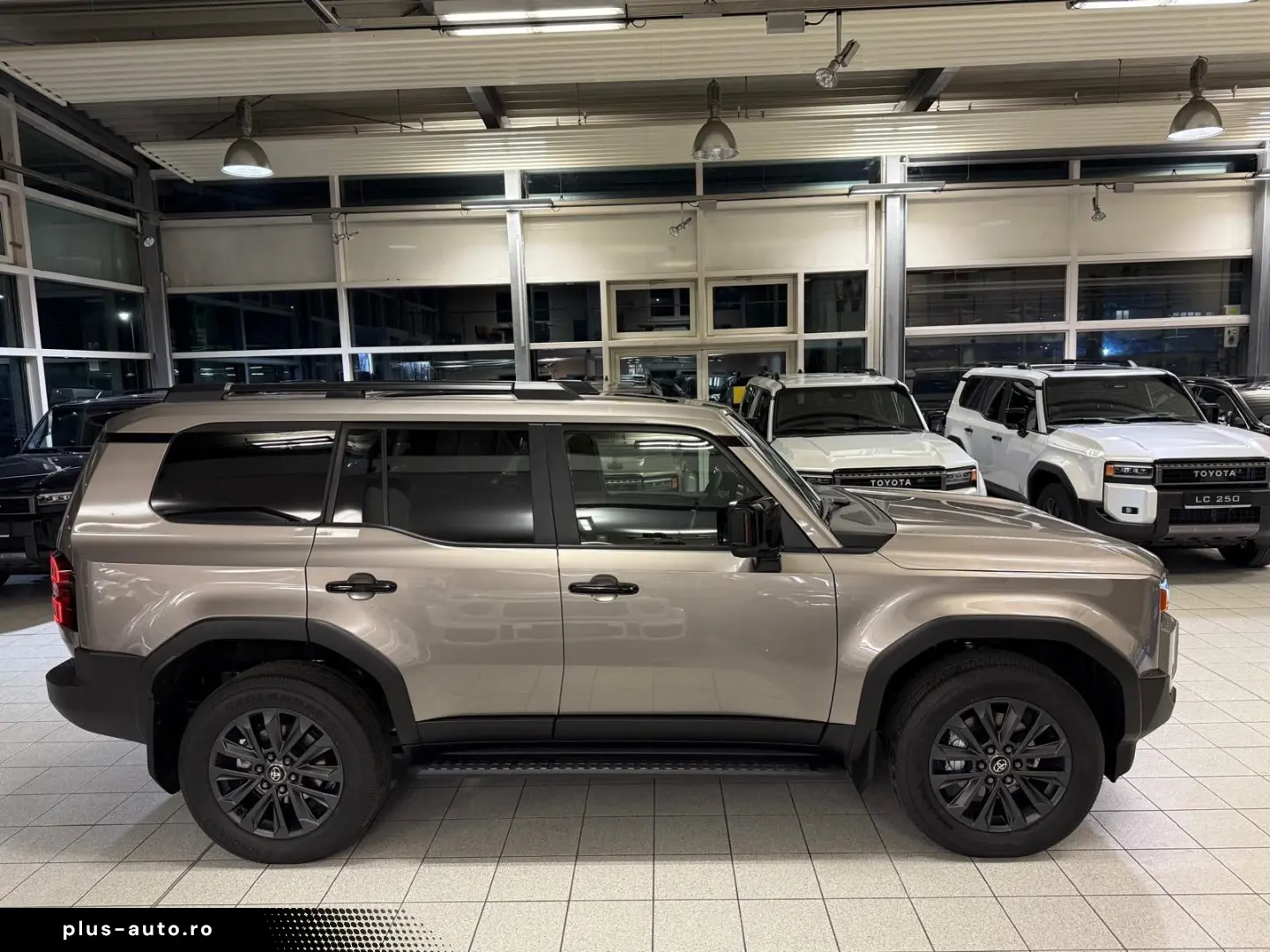 TOYOTA LC 250 - TEC EDITION-PANORAMA-HEADUP-JBL-74490-