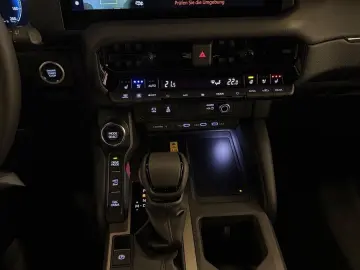 TOYOTA LC 250 - TEC EDITION-PANORAMA-HEADUP-JBL-74490-