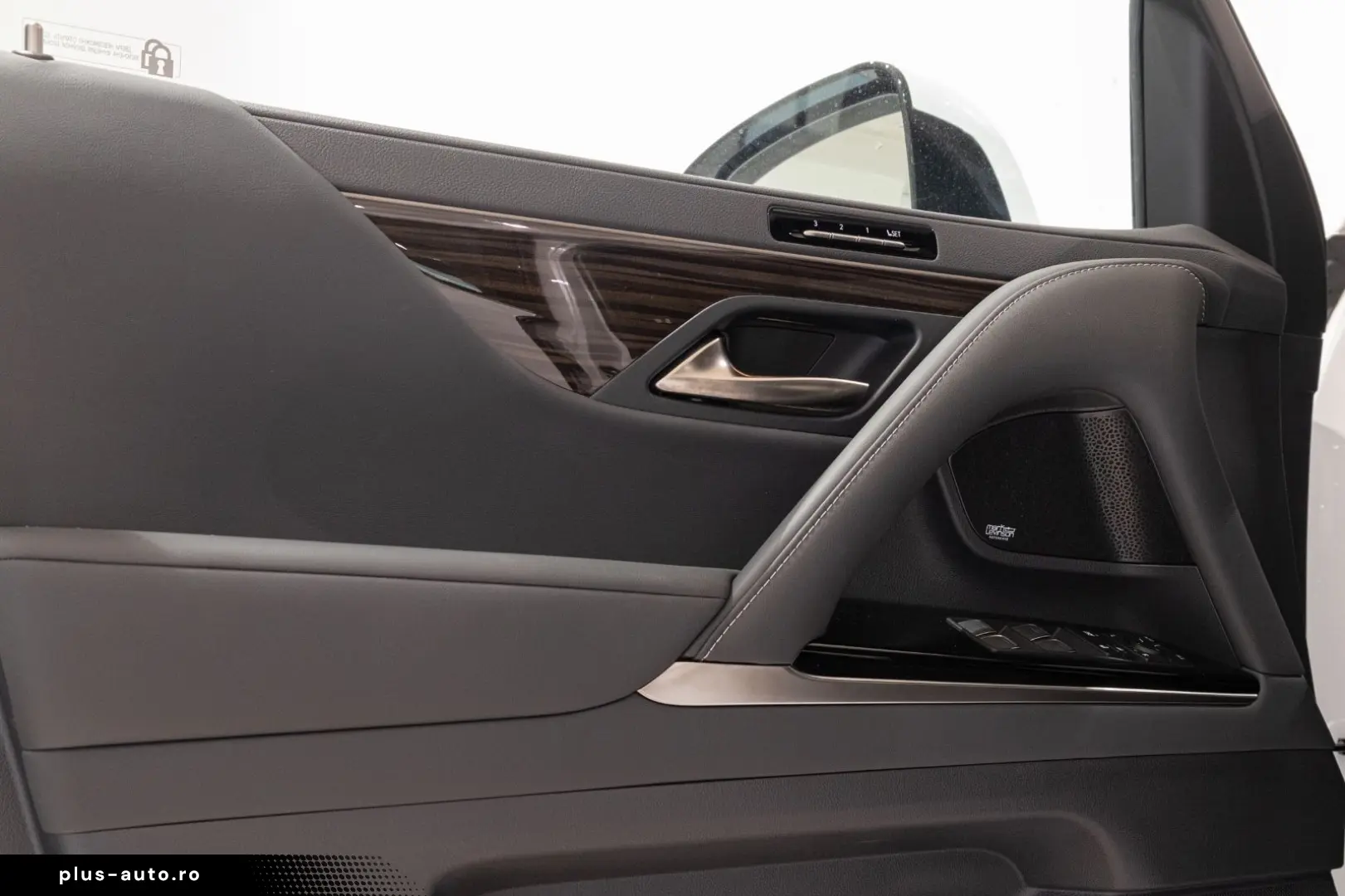 LEXUS LX 500d Luxury  Deutscher Brief Mark Levinson