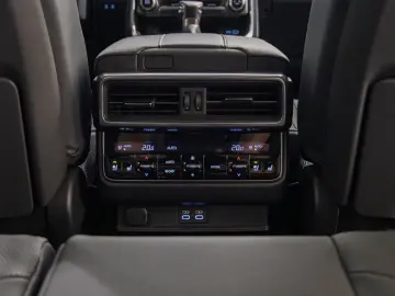 LEXUS LX 500d Luxury  Deutscher Brief Mark Levinson