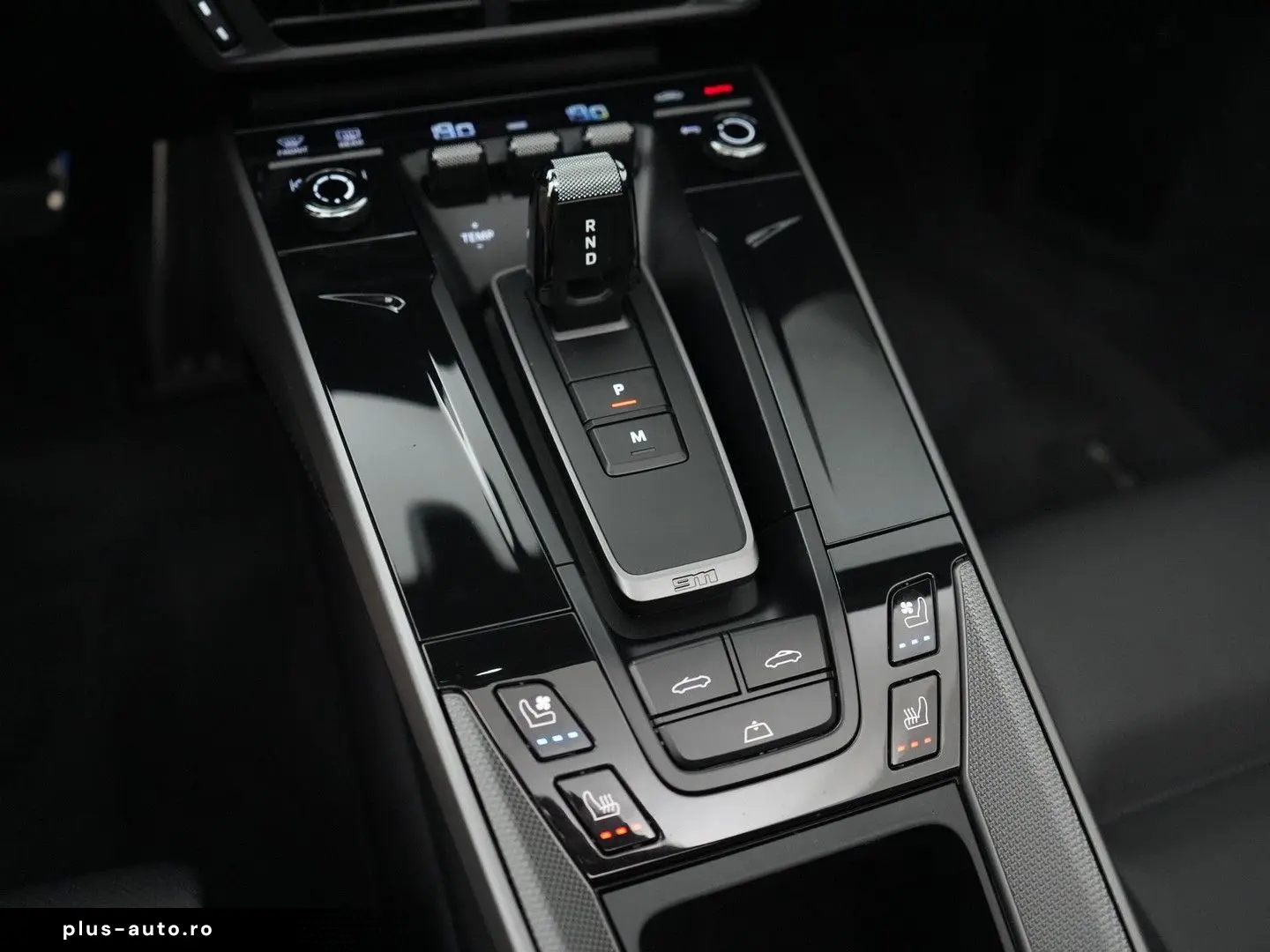 PORSCHE 992 Carrera Cabrio