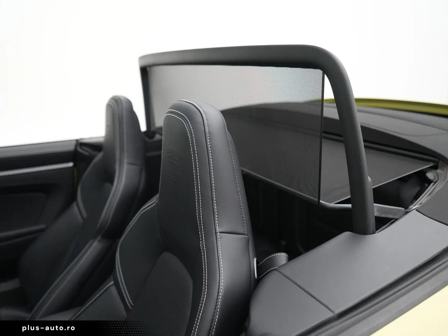 PORSCHE 992 Carrera Cabrio