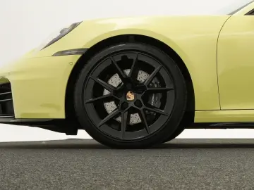 PORSCHE 992 Carrera Cabrio