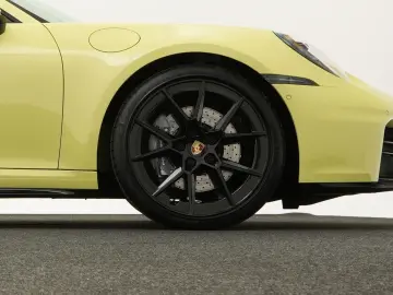 PORSCHE 992 Carrera Cabrio