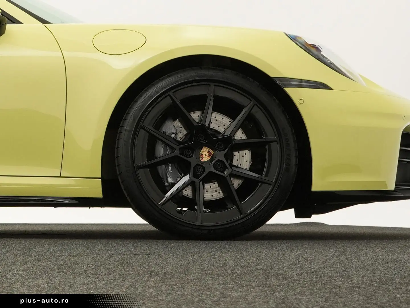 PORSCHE 992 Carrera Cabrio