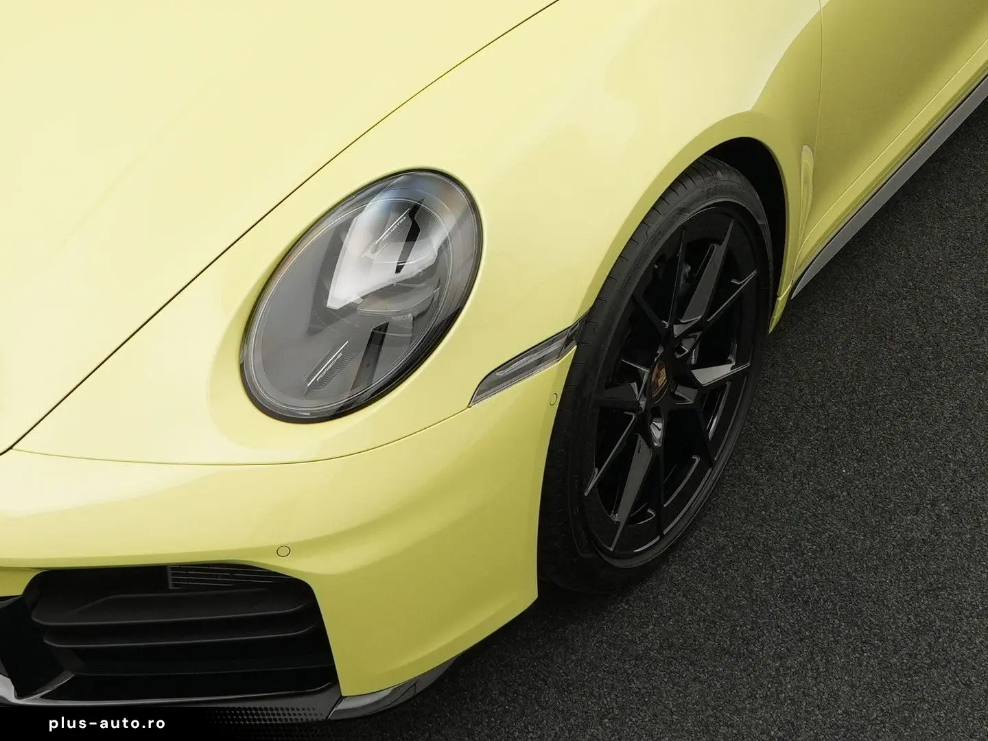 PORSCHE 992 Carrera Cabrio