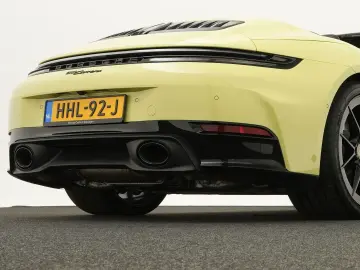 PORSCHE 992 Carrera Cabrio