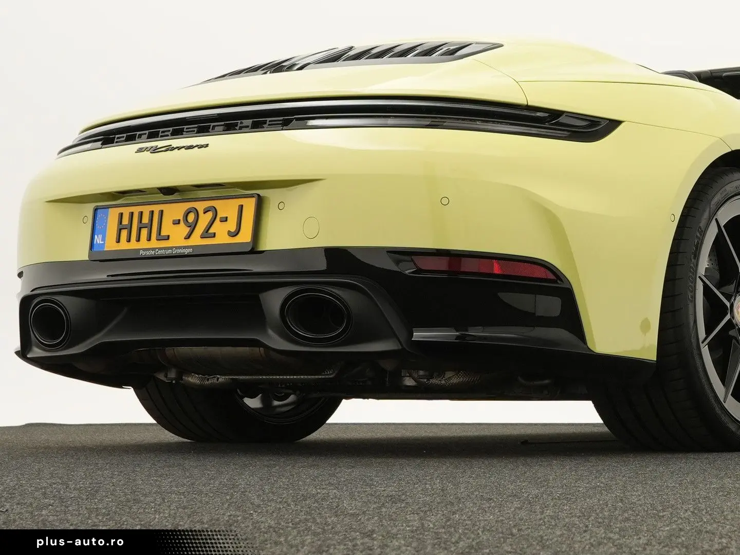 PORSCHE 992 Carrera Cabrio