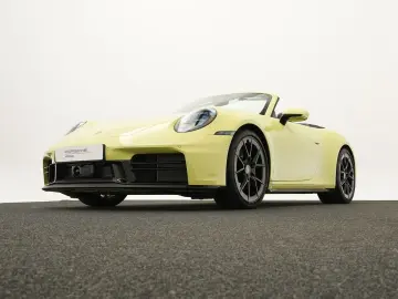 PORSCHE 992 Carrera Cabrio