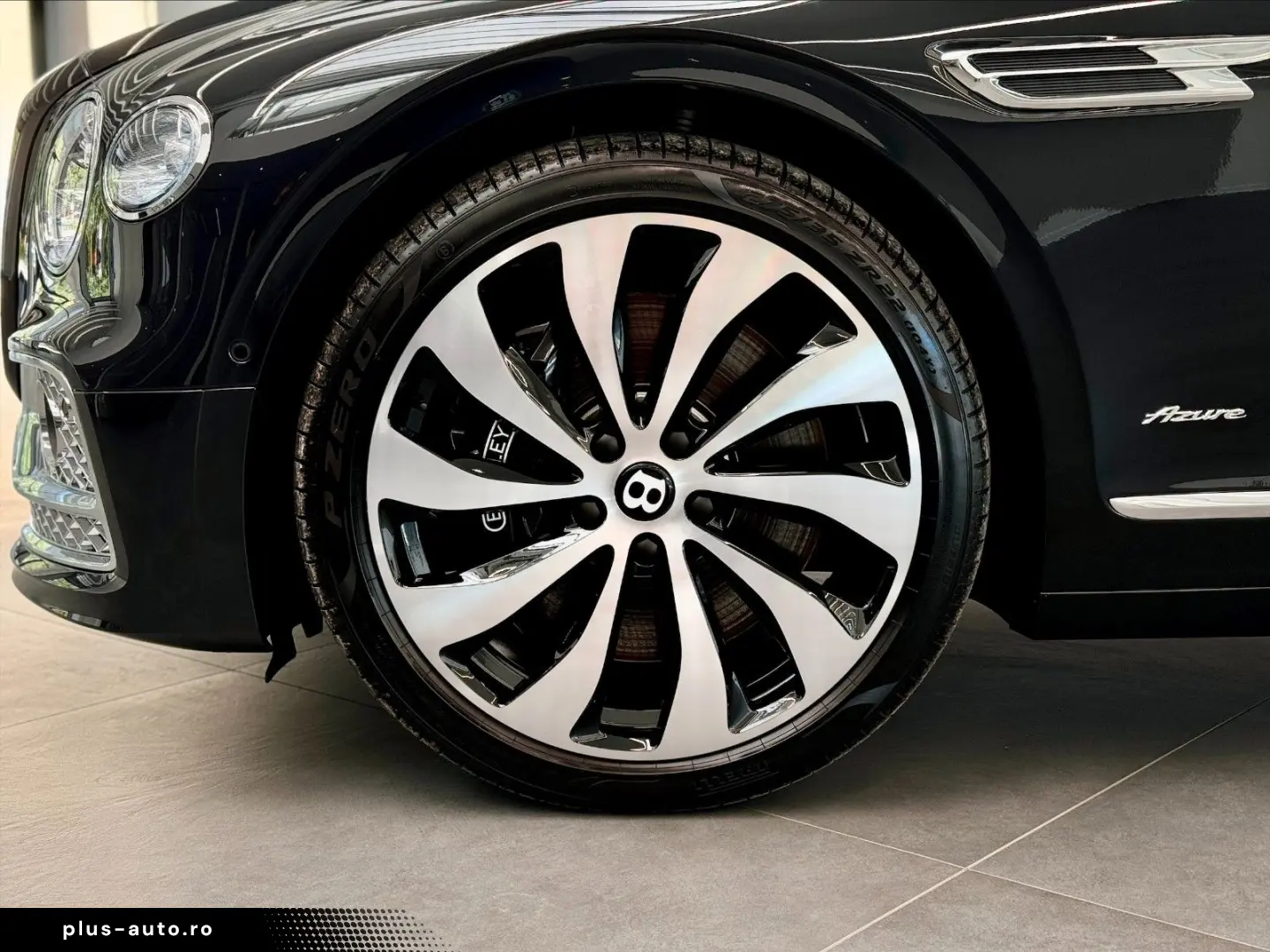 BENTLEY Flying Spur Azure V8