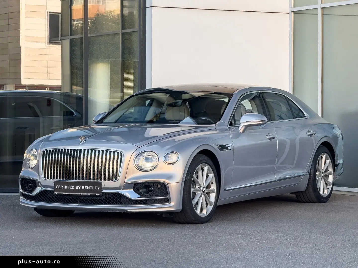 BENTLEY Flying Spur Hybrid