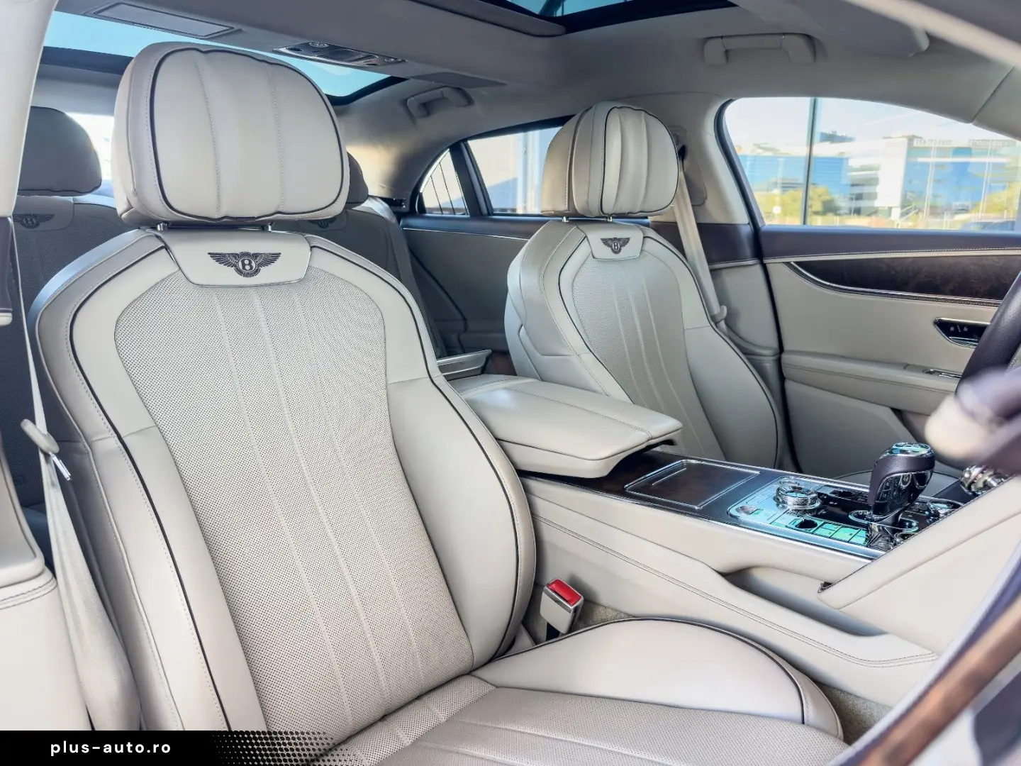 BENTLEY Flying Spur Hybrid