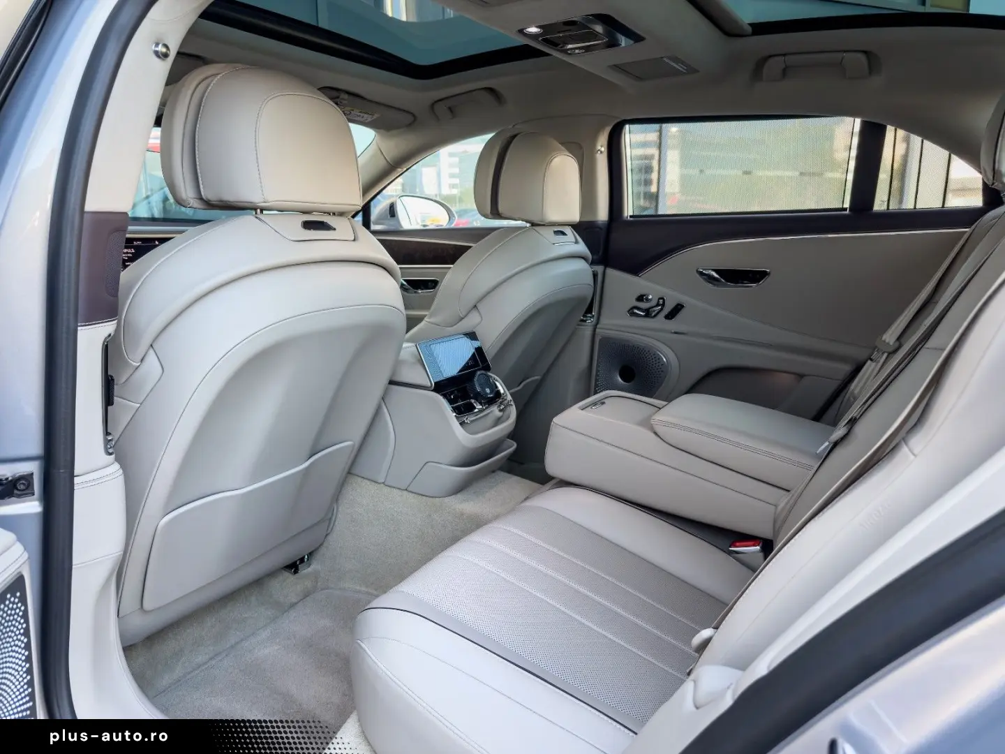 BENTLEY Flying Spur Hybrid