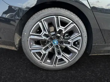 BMW 530e M Sport AHK Pano Autobahnass. DAProf.