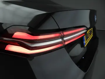 BMW 530 5 Serie Sedan 530e   M-Sportpakket   LED   H