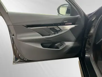 BMW 530e M Sport AHK Pano Autobahnass. 20 LMR