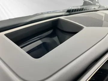 BMW 530e M Sport AHK Pano Autobahnass. 20 LMR