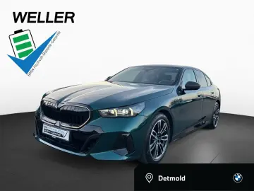 BMW 530e Limou M Sport Pro B W St Go Pano Autobahn