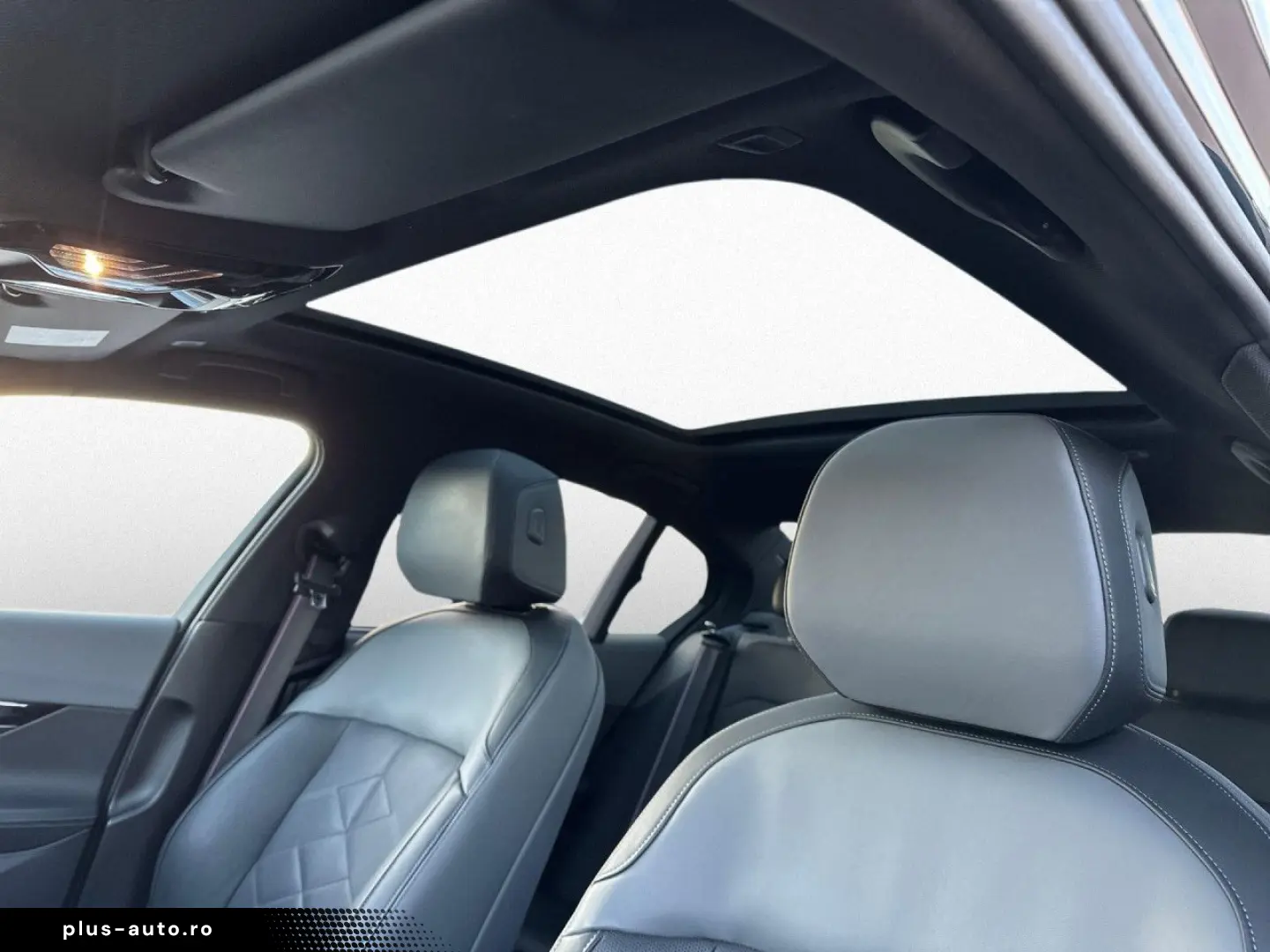 BMW 530e Limou M Sport Pro B W St Go Pano Autobahn