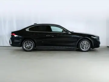 BMW 520 i Lim. LED H&K Memory Sitzlüftung LED 360