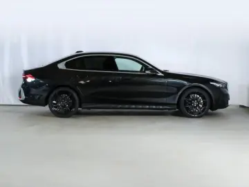 BMW 520 d Lim. Memory 4xSHZ H&K LiveCockpitProf. LED