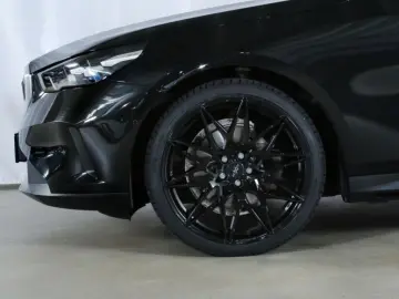 BMW 520 d Lim. Memory 4xSHZ H&K LiveCockpitProf. LED