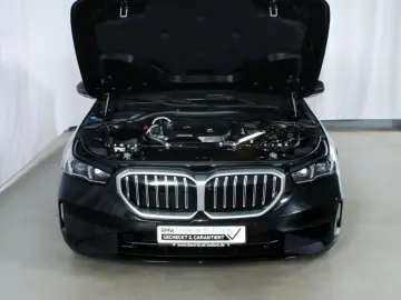 BMW 520 d Lim. Memory 4xSHZ H&K LiveCockpitProf. LED