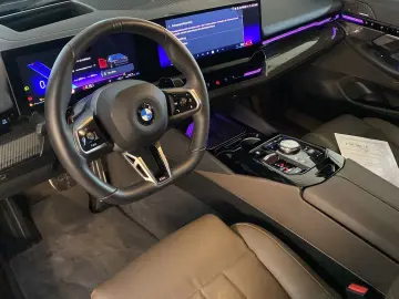 BMW 520 i M Sport UPE 77.000€ HeadUp 360 Kamera