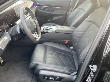 BMW 520 iA M Sport HeadUp Komfortsitze UPE 76.000€