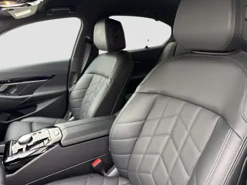 BMW 520i Limousine M Sport Standheizung Harman K