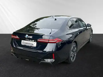 BMW 520i M Sport Standhzg. Pano H K LCProf.