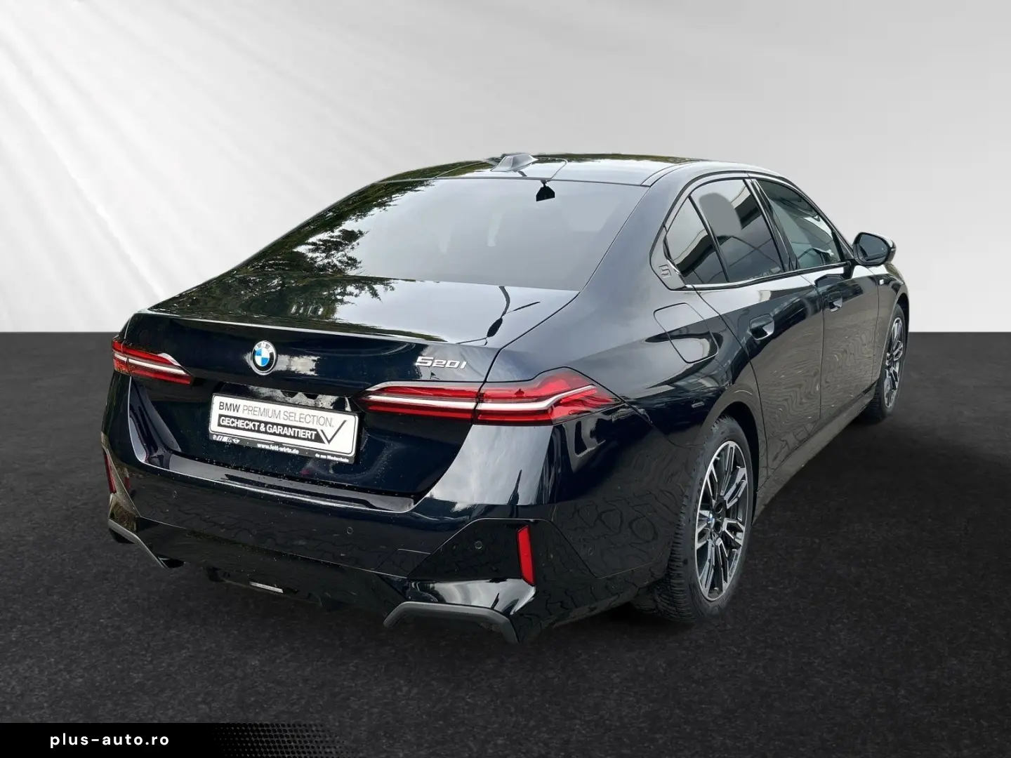 BMW 520i M Sport Standhzg. Pano H K LCProf.