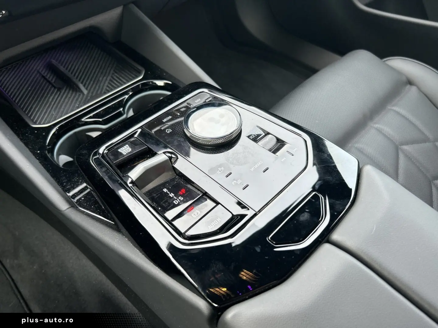 BMW 520i M Sport Standhzg. Pano H K LCProf.