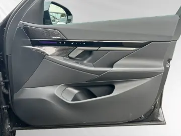 BMW 520i M Sport Standhzg. Pano H K LCProf.