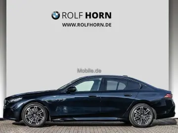 BMW 520i M Sportpaket harman kardon Navi RKam HeadUp