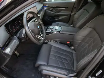 BMW 520i M Sportpaket harman kardon Navi RKam HeadUp