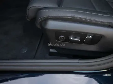 BMW 520i M Sportpaket harman kardon Navi RKam HeadUp