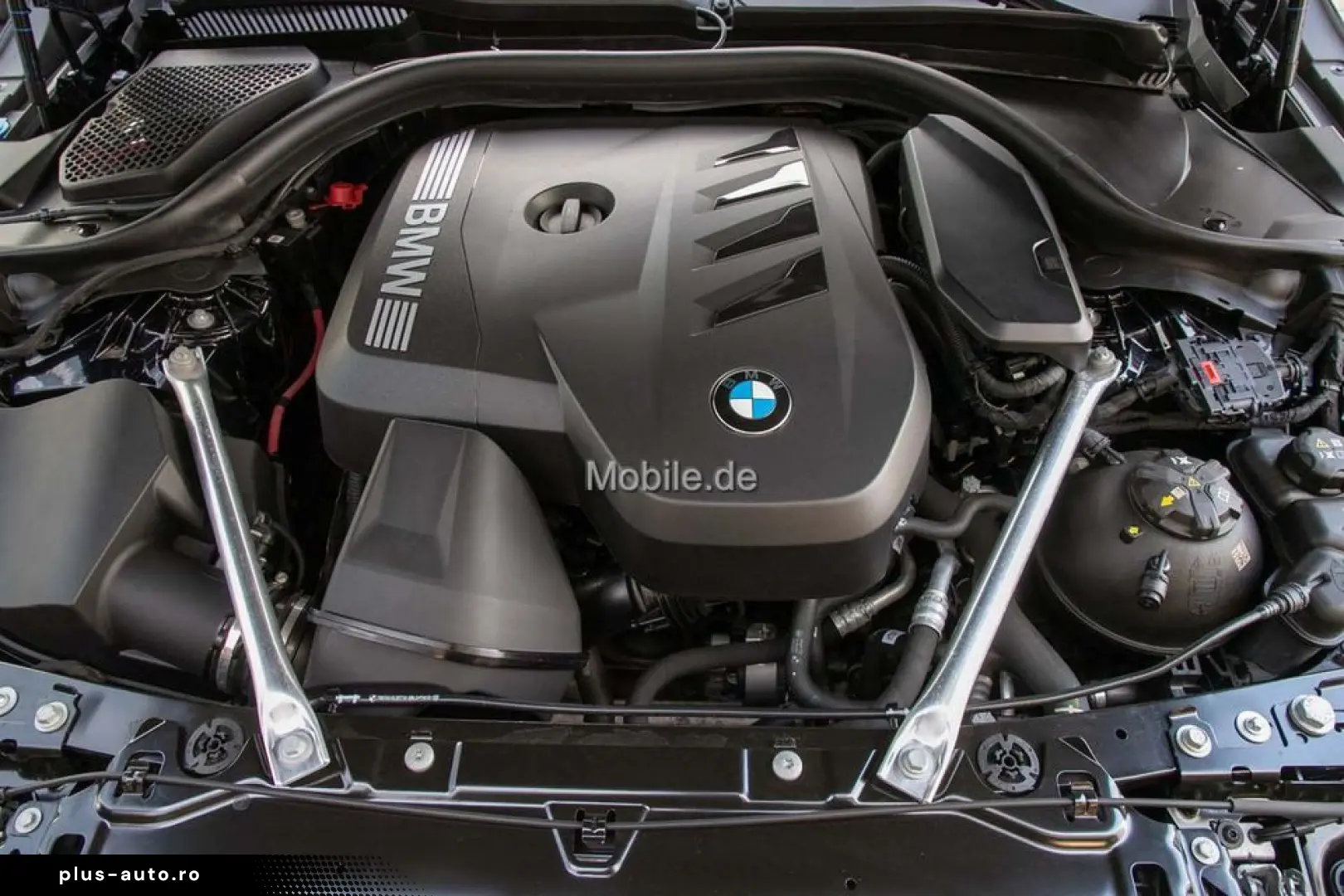 BMW 520i M Sportpaket harman kardon Navi RKam HeadUp