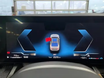 BMW 520 i M Sport StandHz AHK KomfSi belüftet H K Pr