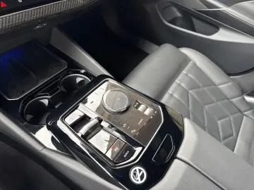 BMW 520i Limousine M Sportpaket Head-Up HK HiFi DAB