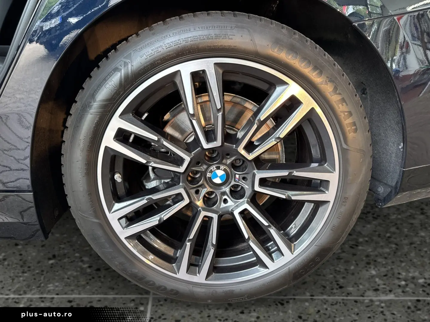 BMW 520i Limousine M Sportpaket Head-Up HK HiFi DAB