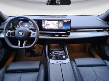 BMW 520dA Limousine M Sportpaket Harman Kardon AHK 2