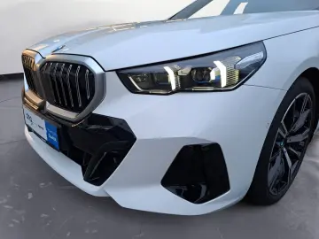 BMW 520dA Limousine M Sportpaket Harman Kardon AHK 2