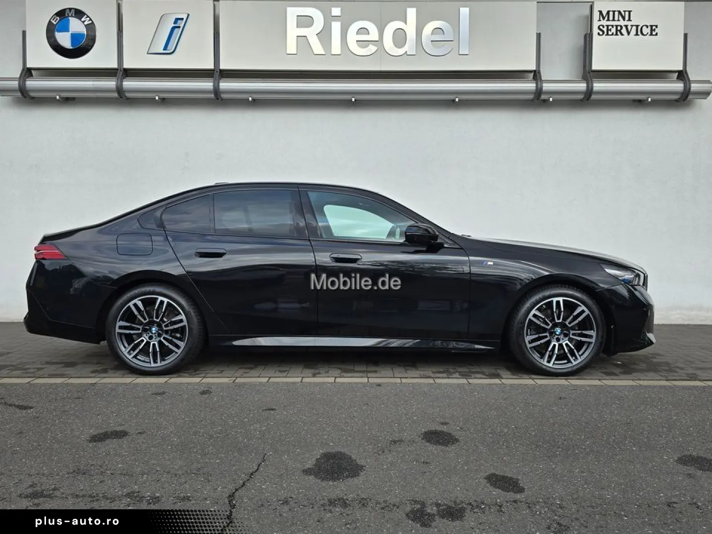 BMW 520i M Sportpaket Komfortsitze Standhzg. AHK