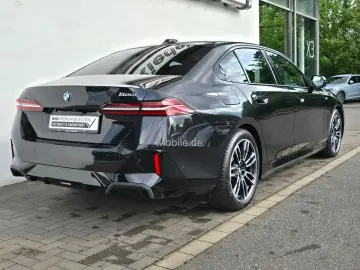 BMW 520i M Sportpaket Komfortsitze Standhzg. AHK