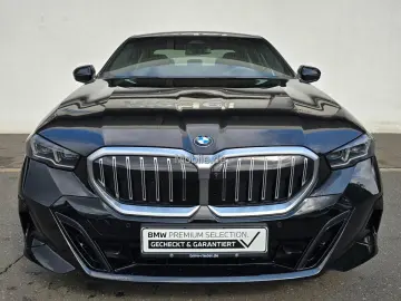 BMW 520i M Sportpaket Komfortsitze Standhzg. AHK