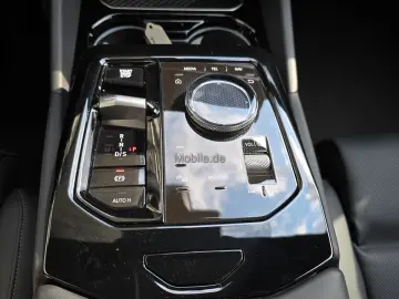 BMW 520i M Sportpaket Komfortsitze Standhzg. AHK