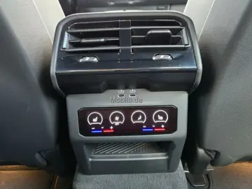 BMW 520i M Sportpaket Komfortsitze Standhzg. AHK