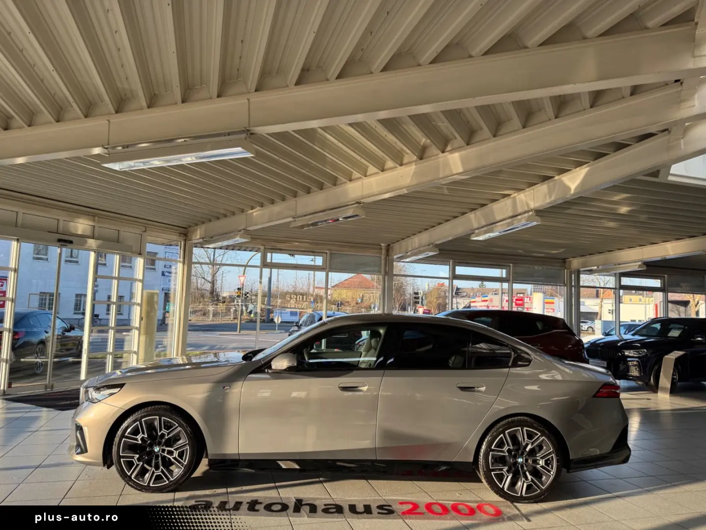 BMW 520i M Sportpaket AUT. LED HUD 360  AHK SITZBEL.