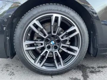 BMW 520i Limousine M Sportpaket   Head-Up H&K AHK